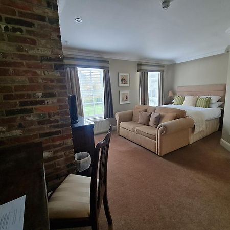 Powdermills Country House Hotel バトル エクステリア 写真