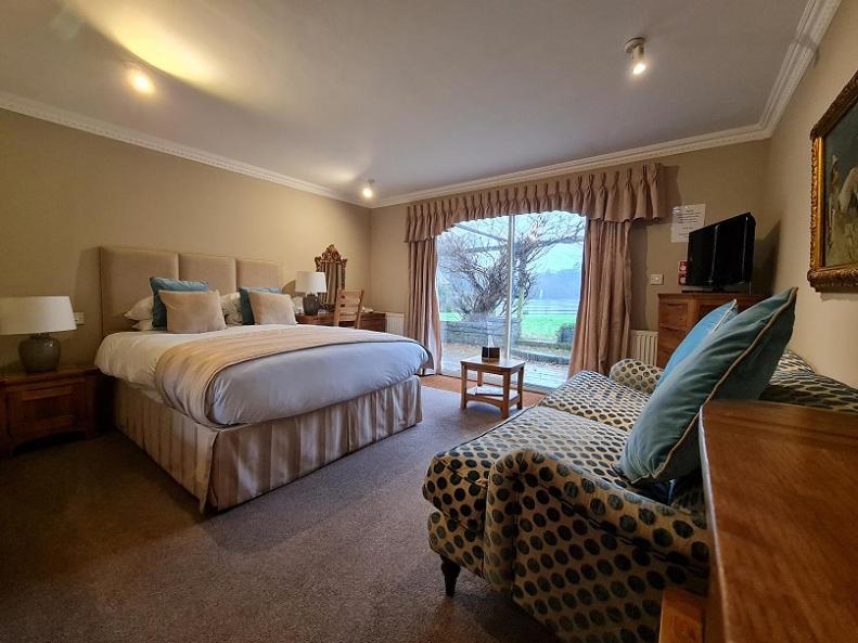 Powdermills Country House Hotel バトル エクステリア 写真
