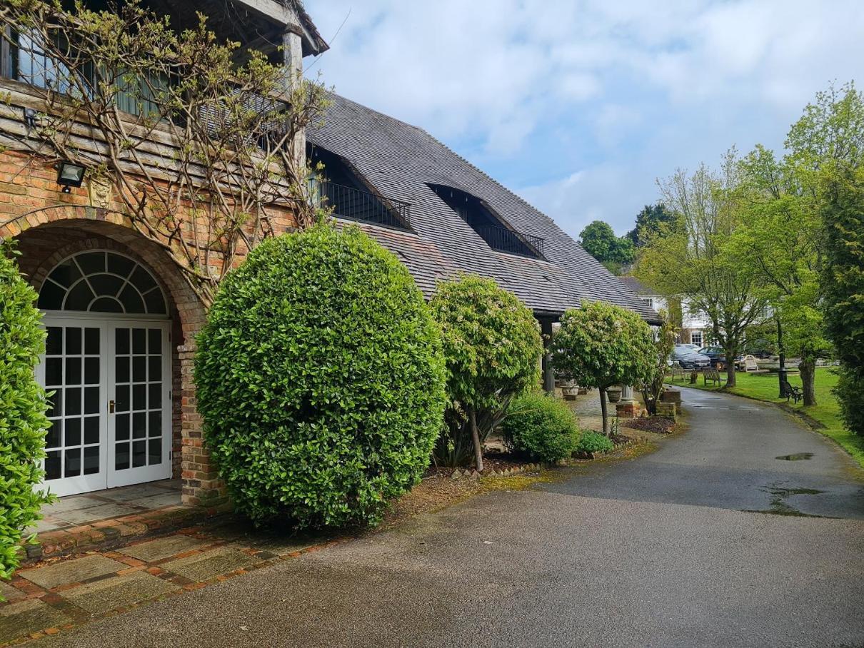 Powdermills Country House Hotel バトル エクステリア 写真