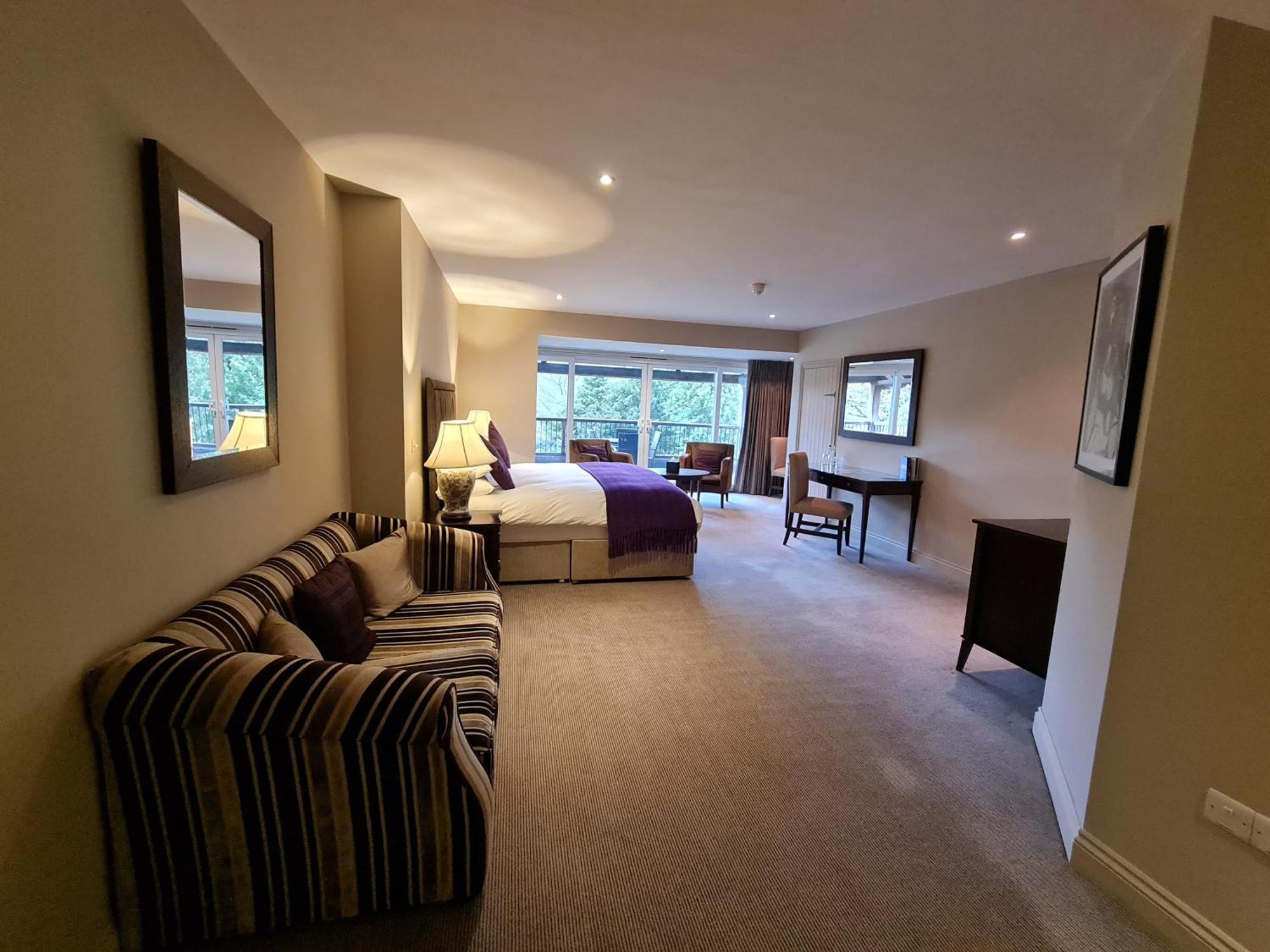 Powdermills Country House Hotel バトル エクステリア 写真